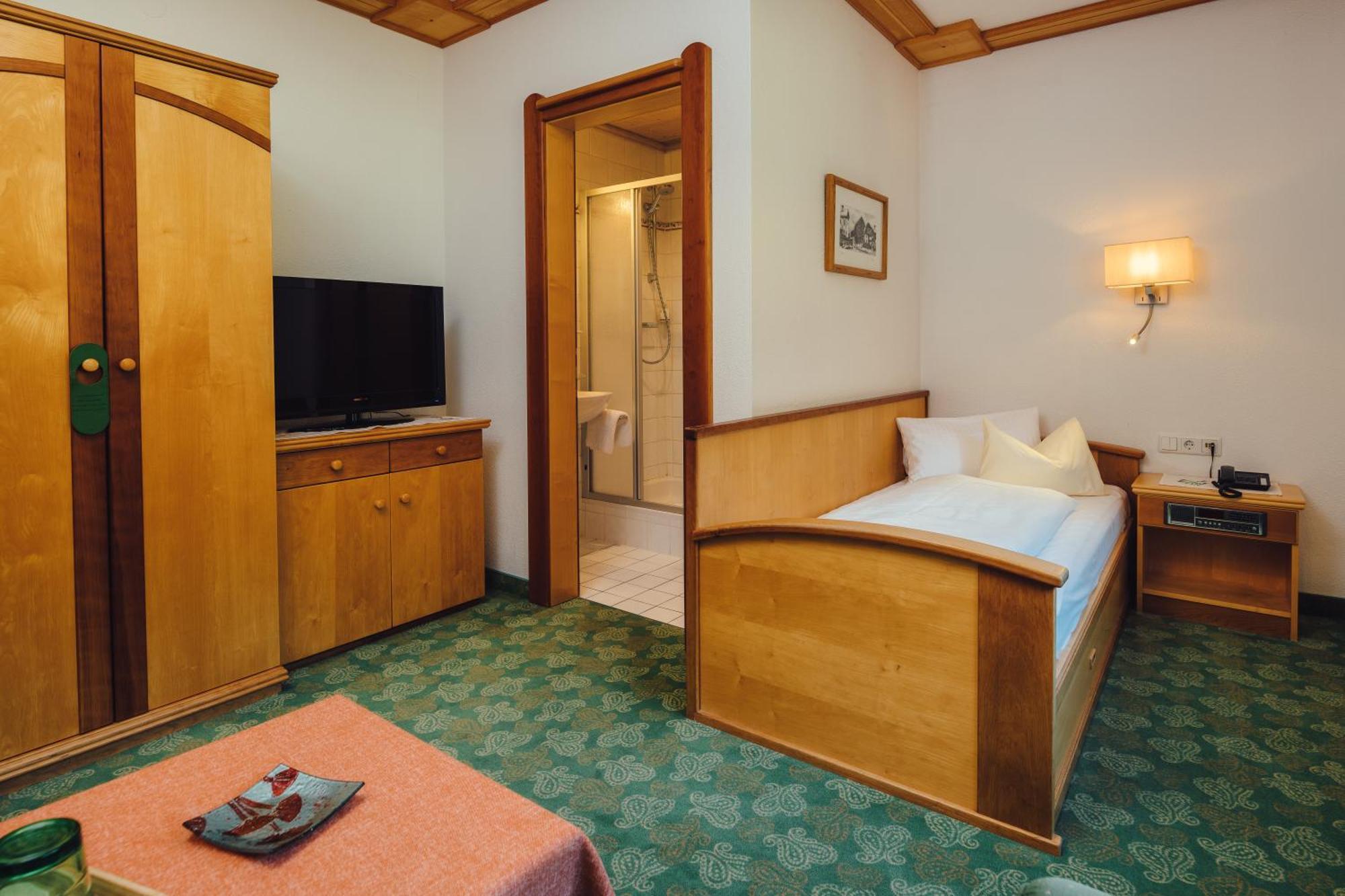 Huber Hotel Tramserhof ลันเด็ค ภายนอก รูปภาพ