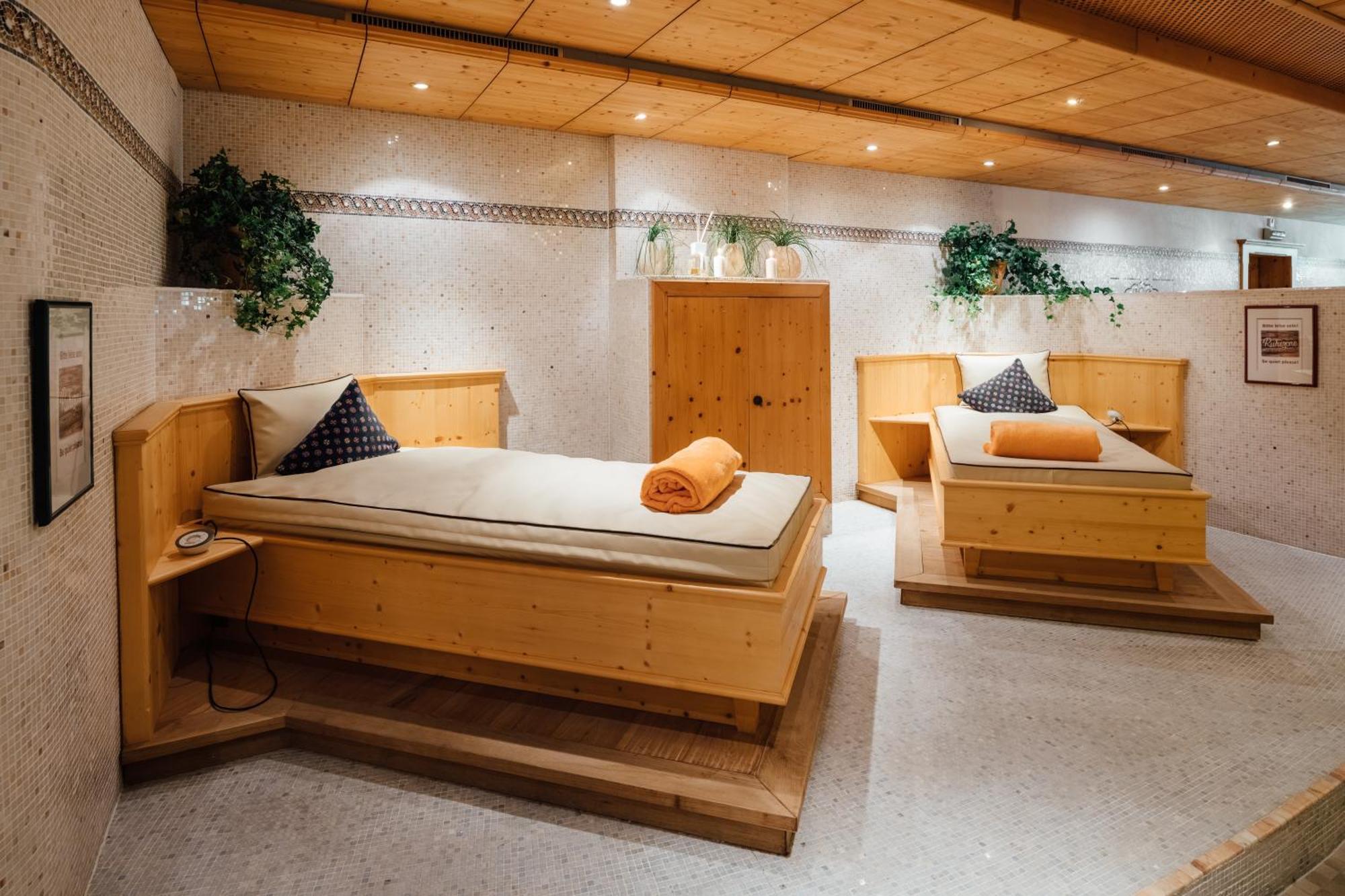 Huber Hotel Tramserhof ลันเด็ค ภายนอก รูปภาพ